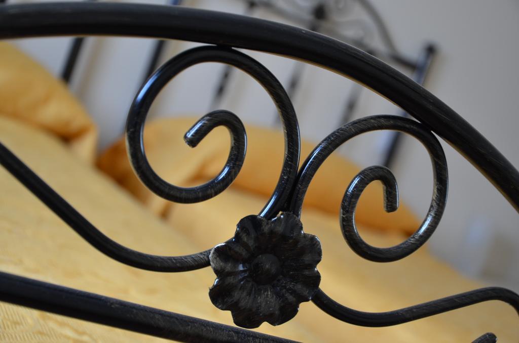 La Carretteria Guest House Mistretta Room photo